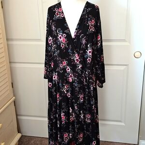 Torrid black floral knit dress Sz 4x